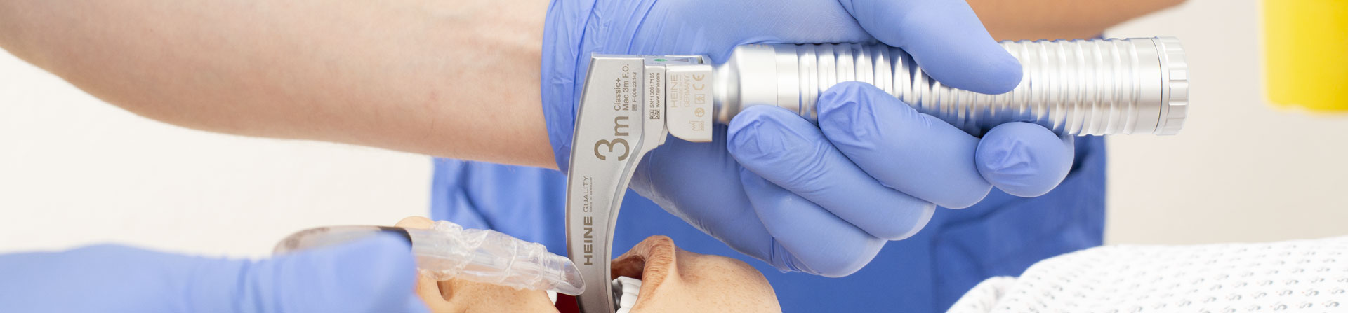 HEINE laryngoscope handles